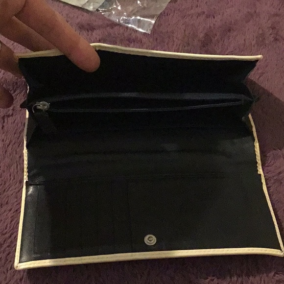 Authentic Christian Dior Trotter Continental PVC/Leather Wallet & Box - Picture 16 of 16